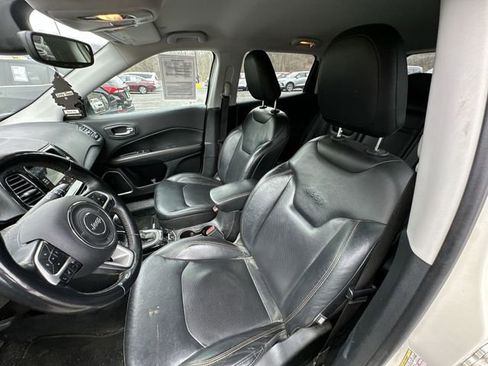 Used 2018 Jeep Compass Limited w/ Navigation Group image 16