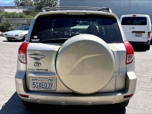 Used 2006 Toyota RAV4 Limited FWD image 5