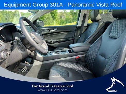 Certified 2024 Ford Edge Titanium w/ Equipment Group 301A AWD/4WD image 3
