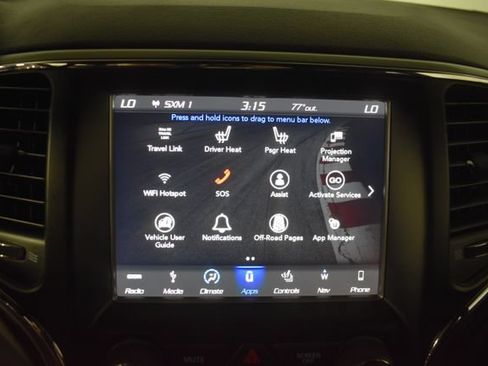 Used 2018 Jeep Grand Cherokee Laredo AWD/4WD image 20