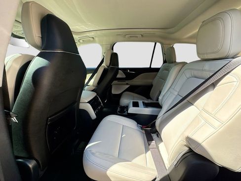 Used 2025 Lincoln Aviator Reserve w/ Equipment Group 201A image 26