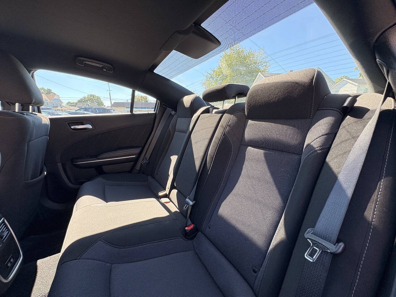 Used 2022 Dodge Charger SXT RWD image 17