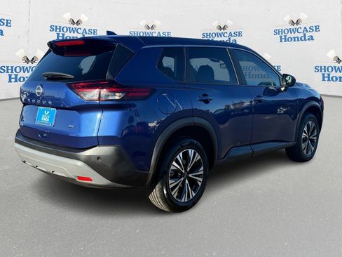 Used 2023 Nissan Rogue SV image 8