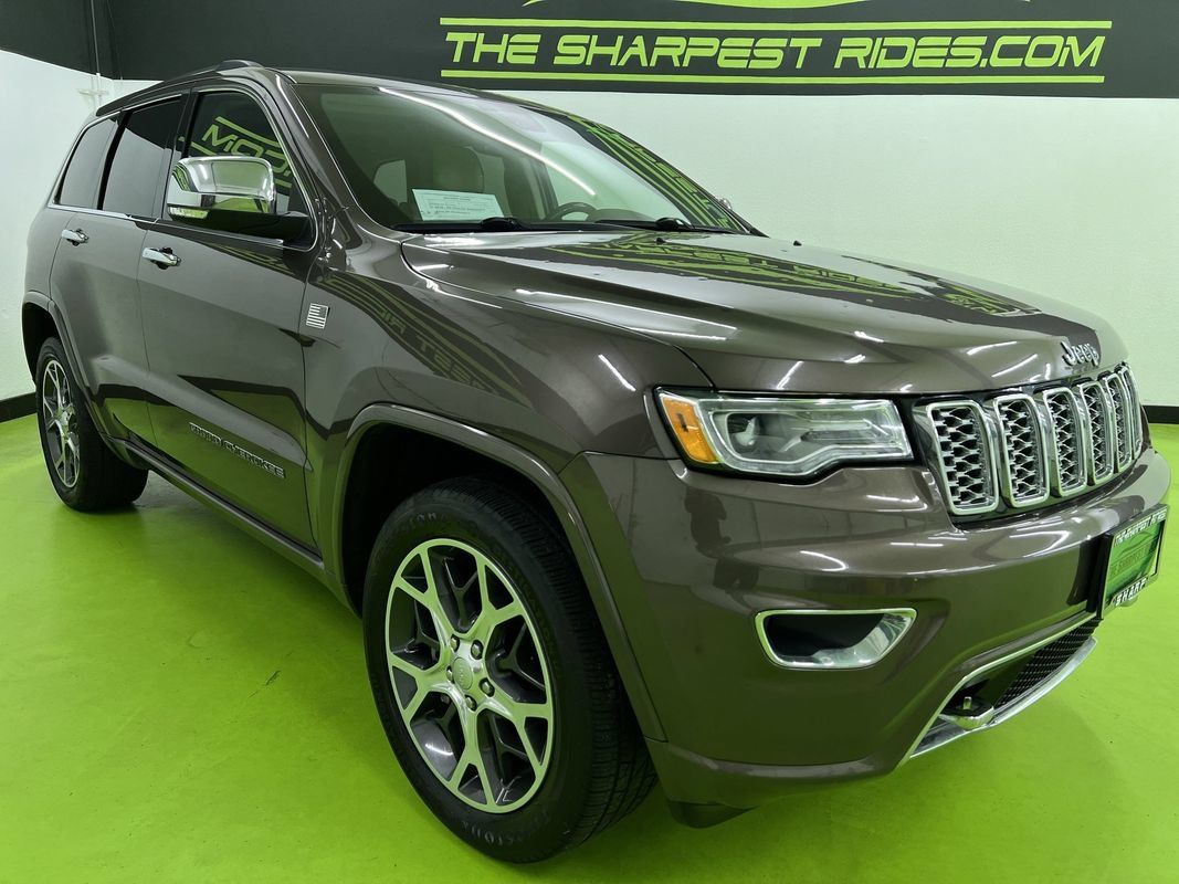 Used 2019 Jeep Grand Cherokee Overland AWD/4WD image 2
