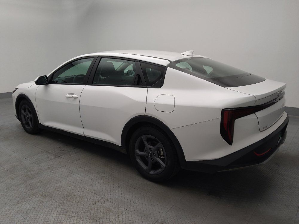 Used 2025 Kia K4 FWD image 3