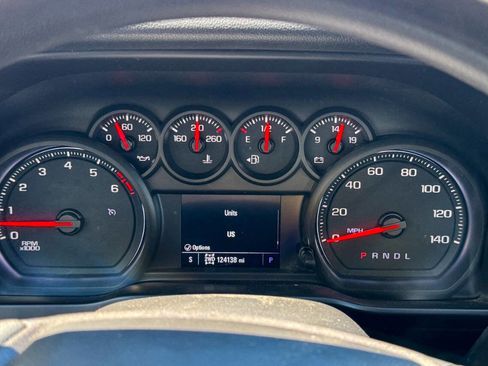 Used 2019 Chevrolet Silverado 1500 Custom Trail Boss w/ Custom Convenience Package AWD/4WD image 27