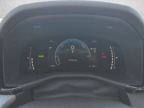 Used 2025 Toyota Camry LE w/ Convenience Package image 10