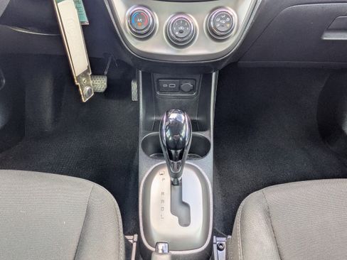 Used 2021 Chevrolet Spark LT image 22