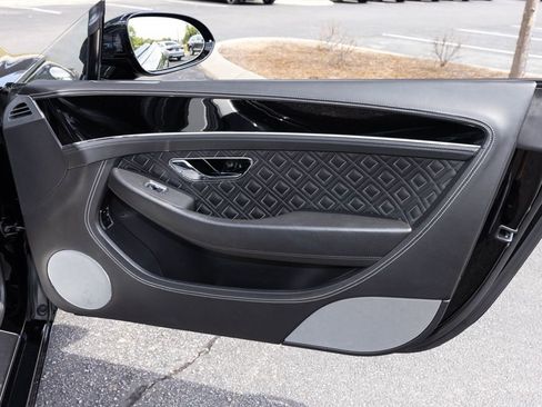 Used 2021 Bentley Continental GT image 44