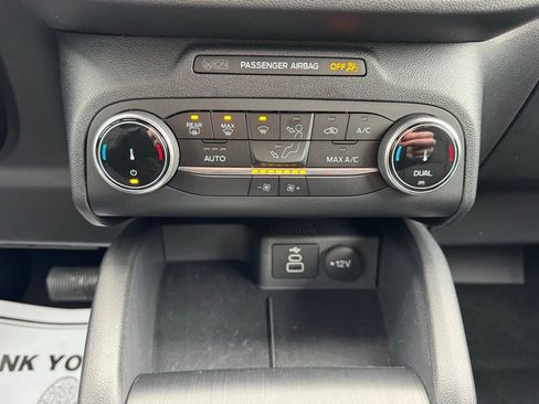 Used 2025 Ford Escape ST-Line AWD/4WD image 19