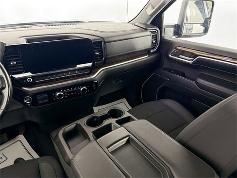 Used 2022 GMC Sierra 1500 Elevation image 21