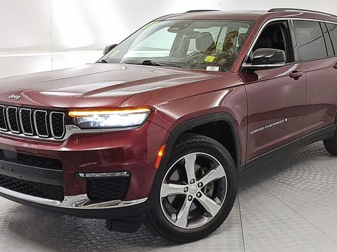 Used 2021 Jeep Grand Cherokee L Limited w/ Trailer Tow Group (B) AWD/4WD image 6