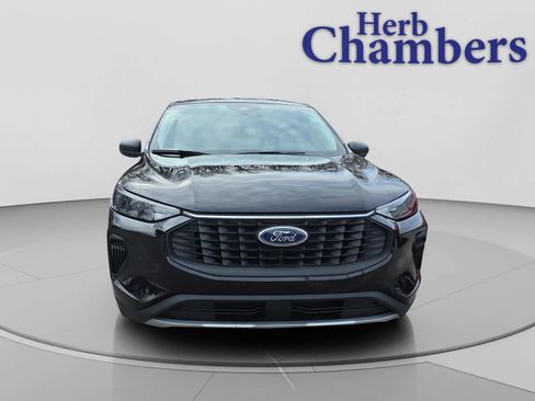 Used 2025 Ford Escape Active FWD image 2