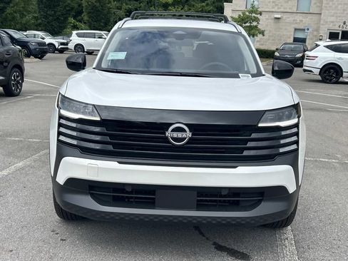 New 2026 Nissan Kicks SV w/ Cold Weather Package FWD image 2