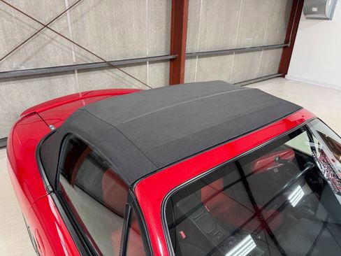 Used 2004 MAZDA MX-5 Miata MAZDASPEED image 38