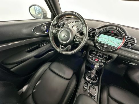 Used 2017 MINI Cooper Clubman S FWD image 9