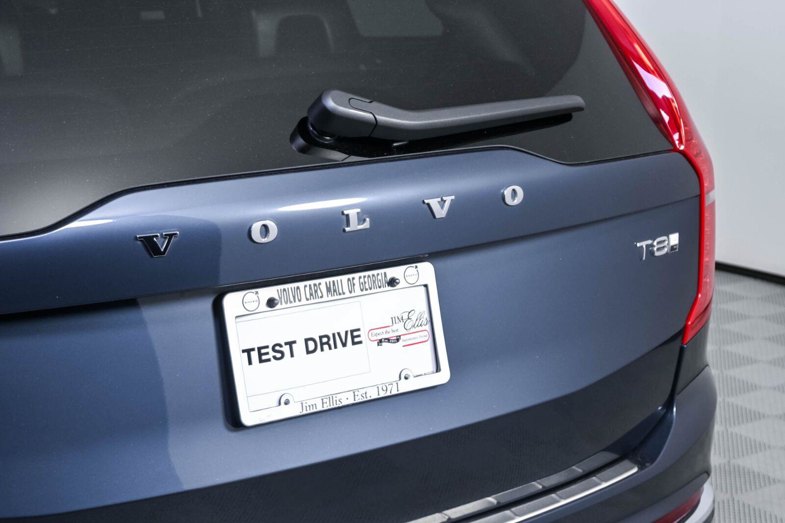 Used 2025 Volvo XC90 T8 Plus w/ Protection Package Premier AWD/4WD image 39