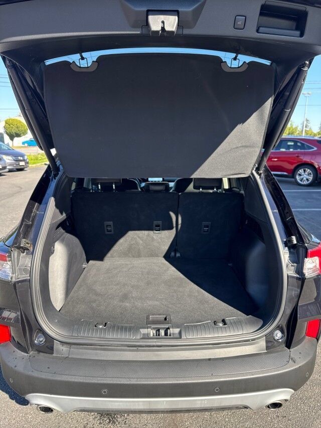 Used 2022 Ford Escape SEL AWD/4WD image 13