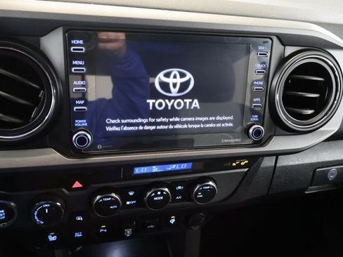 Certified 2023 Toyota Tacoma TRD Sport image 21