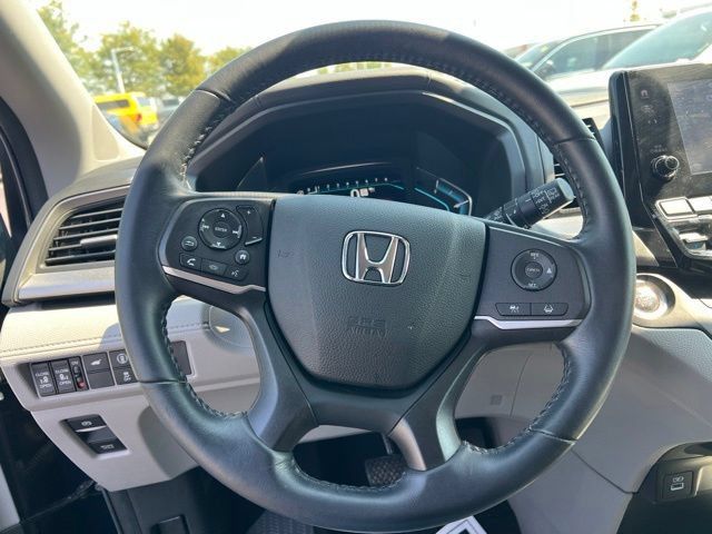 Used 2024 Honda Odyssey EX-L image 14