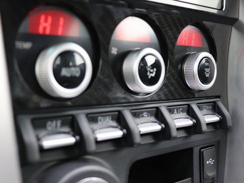 Used 2019 Subaru BRZ Limited w/ Performance Package image 14