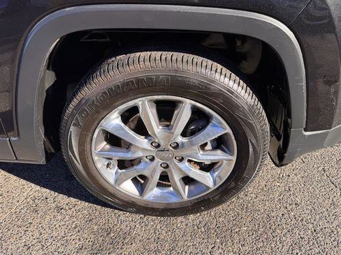 Used 2014 Jeep Cherokee Limited image 12