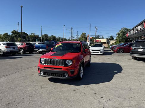 Used 2021 Jeep Renegade Latitude FWD image 7