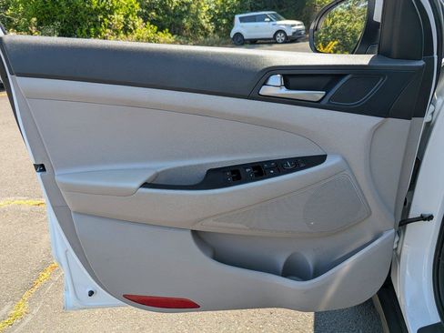 Used 2020 Hyundai Tucson SE AWD/4WD image 10