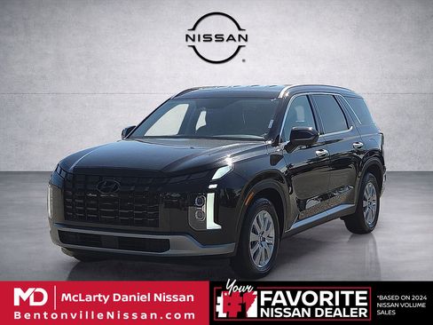 Used 2025 Hyundai Palisade SEL AWD/4WD image 2