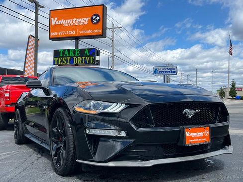 Used 2018 Ford Mustang GT image 2