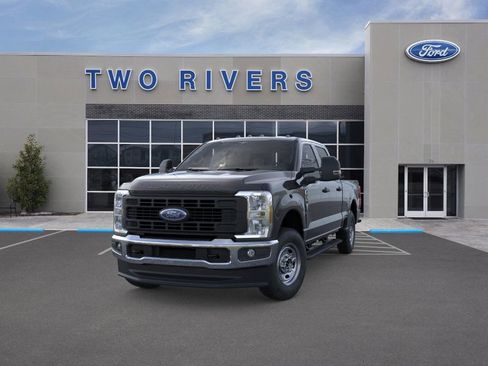 New 2026 Ford F250 XL w/ XL Chrome Package image 2