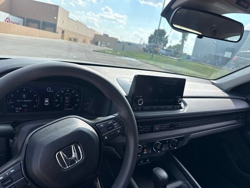 Used 2025 Honda Accord LX image 3