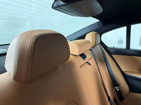 Used 2026 BMW 330i Sedan image 27