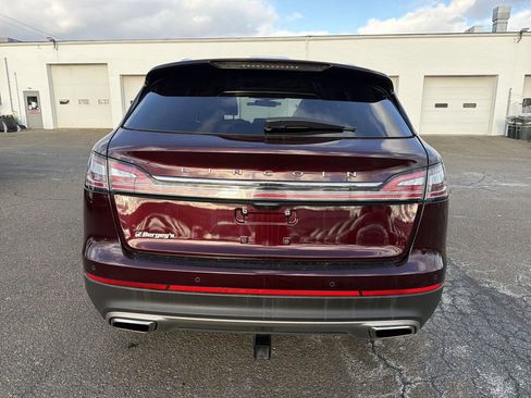 Certified 2023 Lincoln Nautilus Reserve w/ Equipment Group 201A image 4