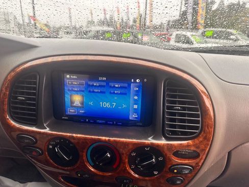 Used 2006 Toyota Tundra Limited image 19