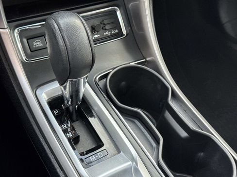 Used 2022 Subaru Ascent Limited w/ Technology Package image 25