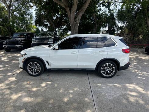Used 2019 BMW X5 xDrive40i w/ Premium Package 2 AWD/4WD image 11