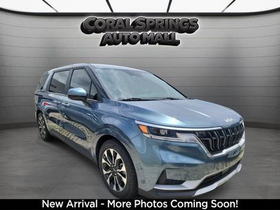 Used 2024 Kia Carnival EX