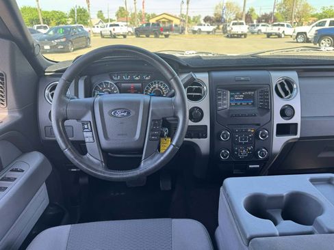 Used 2013 Ford F150 XLT w/ XLT Chrome Pkg image 24