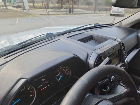 Used 2016 Ford F150 XLT w/ Equipment Group 302A Luxury RWD image 22