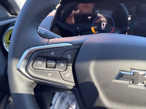 New 2026 Chevrolet Trax ACTIV w/ Sunroof Package FWD image 23