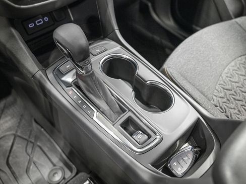 Used 2023 Chevrolet Equinox LT AWD/4WD image 23