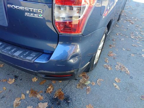 Used 2014 Subaru Forester 2.5i Limited image 9