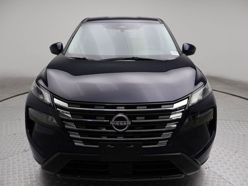 Used 2026 Nissan Rogue SV FWD image 5