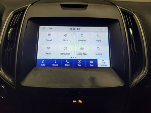 Used 2019 Ford Edge SEL w/ Equipment Group 201A AWD/4WD image 25