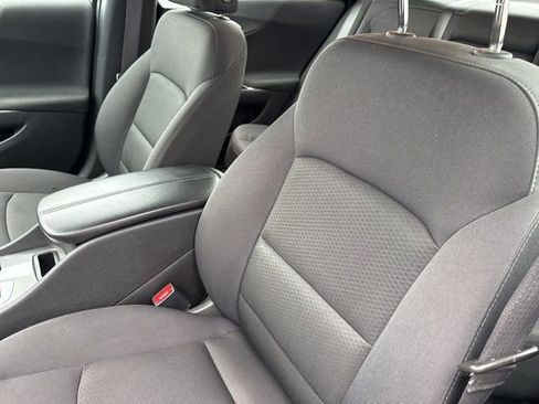 Used 2024 Chevrolet Malibu LT image 11