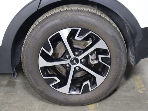 Used 2023 Kia Sportage EX FWD image 42