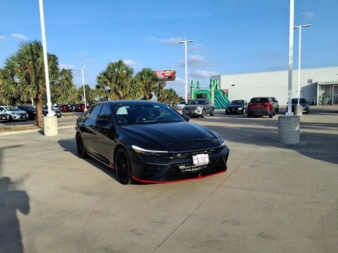 Used 2025 Hyundai Elantra N FWD image 7