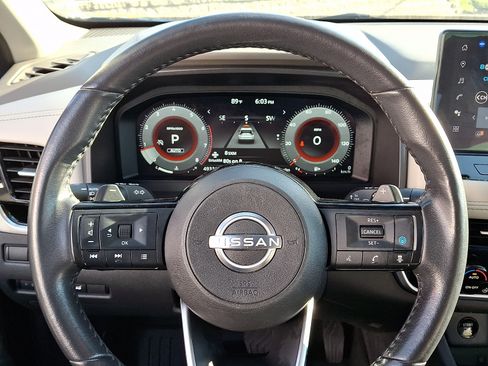 Used 2024 Nissan Rogue SL w/ SL Premium Package AWD/4WD image 22