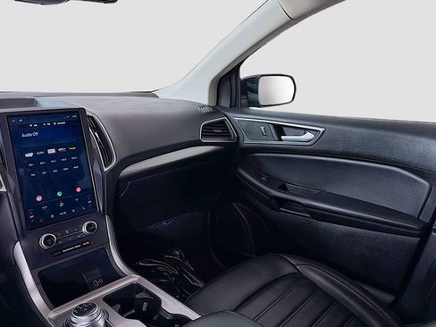 Used 2024 Ford Edge SEL w/ Convenience Package image 24